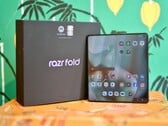 O Motorola Razr Fold possui uma tela OLED tanto na parte interna quanto na externa. Elas não apresentam cintilação?
