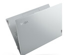 O Yoga Slim 7i Pro 14IAH7 estará disponível nas cores Cloud Grey e Storm Grey. (Fonte da imagem: Lenovo)