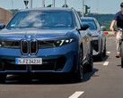 BMW Neue Klasse: Proteção ativa para ciclistas. A trava eletrônica da porta impede que os ocupantes abram a porta quando um ciclista se aproxima.