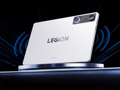 A Lenovo apresenta dois recursos com IA para o Legion Y700 Gen 5. Na foto: o tablet para jogos em branco.