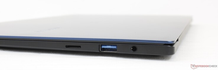 Certo: Leitor MicroSD, USB-A 3.2, fone de ouvido 3.5 mm