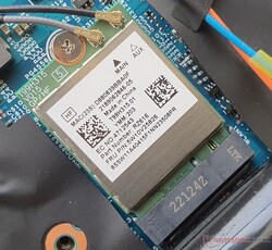 AMD/MediaTek RZ616: o módulo Wi-Fi 6 instalado