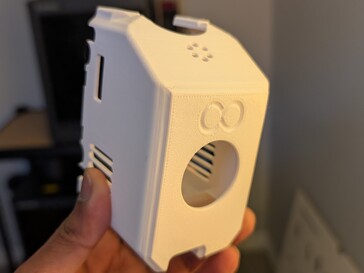 Impressão em ASA branco com algumas deformações, mas, de resto, uma impressão limpa.