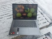 Lenovo IdeaPad 3 14 AMD Gen 6 Revisão de Laptop