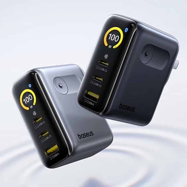 O novo carregador rápido com tela digital PicoGo 100W da Baseus. (Fonte da imagem: Baseus)