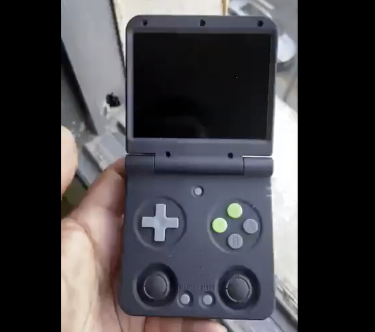 O Miyoo Mini Flip se assemelha a um Game Boy Advance SP. (Fonte da imagem: Miyoo)