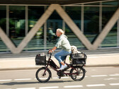 A Tern revelou a bicicleta elétrica Quick Haul com acessórios para adaptar o veículo às suas necessidades de transporte. (Fonte da imagem: Tern)