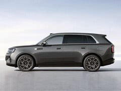 O SUV Skynomad N90