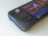 A Valve pode estar prestes a lançar uma nova revisão do Steam Deck. (Fonte da imagem: Edgar Almeida)