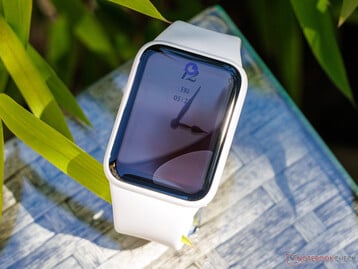 Uma olhada mais de perto na tela da Xiaomi Smart Band 10 Pro