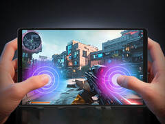 A Lenovo afirma que o Legion Tab Gen 4 pode oferecer desempenho estável em jogos. Foto: frente do tablet. (Fonte da imagem: Lenovo - editado)