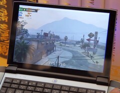 OneGX Pro com Intel Core i7-1160G7 rodando GTA V (Fonte: One-netbook no YouTube)