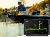 O novo localizador de peixes da Garmin traz tecnologia avançada de sonar para a água