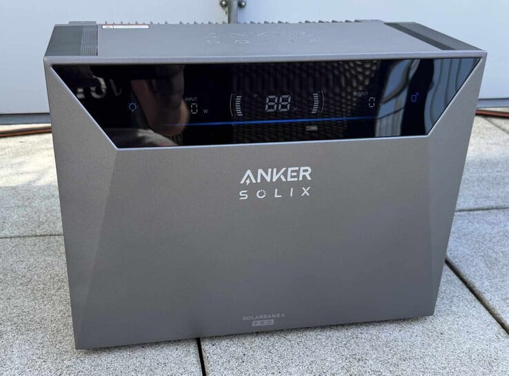 Resenha do Anker Solix Solarbank 4 Pro