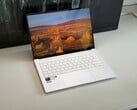 Análise do laptop Asus ZenBook S14 2026 — OLED mais brilhante, mas uma iGPU Panther Lake lenta