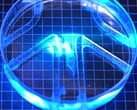 O robô biohíbrido é iluminado com luz