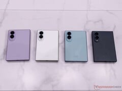 O Galaxy Z Fold 8 foi apresentado juntamente com o Galaxy Z Fold 8 Ultra