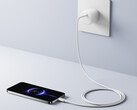 O minicarregador de 45 W custa cerca de US$ 8 na China. Na foto: uma imagem promocional do adaptador de energia. (Fonte da imagem: Xiaomi)