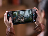 O AYANEO KUN é o maior dispositivo portátil para jogos da empresa lançado até o momento. (Fonte da imagem: AYANEO)