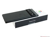 Os problemas de consumo de bateria do Pixel 6 Pro não foram causados pela atualização de firmware deste mês. (Fonte da imagem: NotebookCheck)