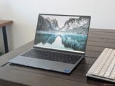 As economias feitas estão todas nos pontos certos para preservar, tanto quanto possível, a experiência do usuário em um laptop econômico