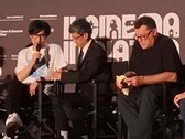 Kojima discursa no Piazza Film Festival, em Roma 