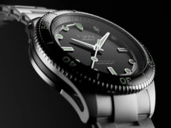 O Timex Atelier Marine M1a (na foto) usa um movimento automático suíço fornecido pela CATENA SA. (Fonte da imagem: Timex)