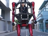 O Unitree GD01 é um robô mecha tripulado de aproximadamente 3 metros de altura.