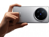 O X300 e o X300 Pro serão os próximos lançamentos da série X da Vivo após o X200 Ultra, na foto. (Fonte da imagem: Vivo)
