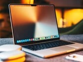 Apple é dito que revisará o design do "Liquid Glass" no macOS 27.