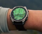 O OsmAnd é compatível com todos os dispositivos Garmin que funcionam com o serviço Garmin Connect, como o Fenix 8 Pro na foto.