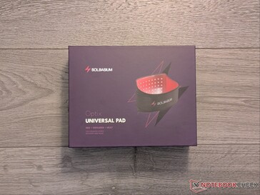 Caixa de varejo da almofada Solbasium Optix Universal.