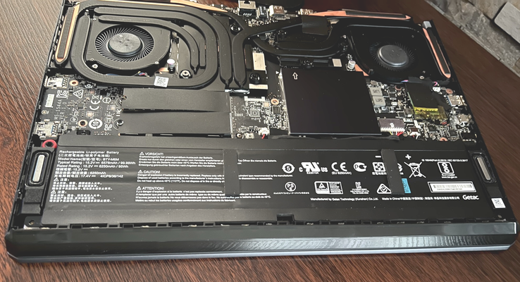 O funcionamento interno do MSI GE66 12 UHS