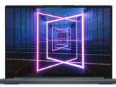 A Lenovo Yoga Slim 7i Pro está agora disponível também em uma variante OLED. (Fonte de imagem: Lenovo)
