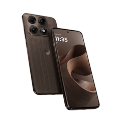 O Motorola Edge 70 Pro+ em Pantone Chicory Coffee.
