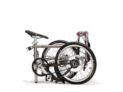 O VELLO Bike+ Titanium tem um alcance teoricamente infinito graças à tecnologia de auto-carregamento. (Fonte de imagem: VELLO)