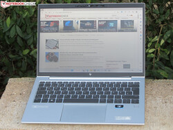 O HP EliteBook 835 G9 (6F6J0EA), fornecido pela HP Alemanha.