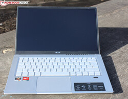 Acer Swift 3 SF314-43-R8BP, fornecido por