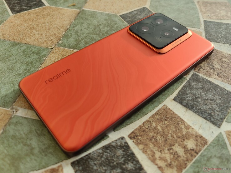 Smartphone de teste Realme GT7 Pro (Fonte da imagem: Marcus Herbrich)