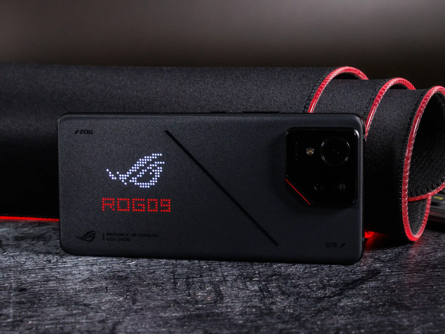 Análise do Asus ROG Phone 9 Pro - Este smartphone é a primeira