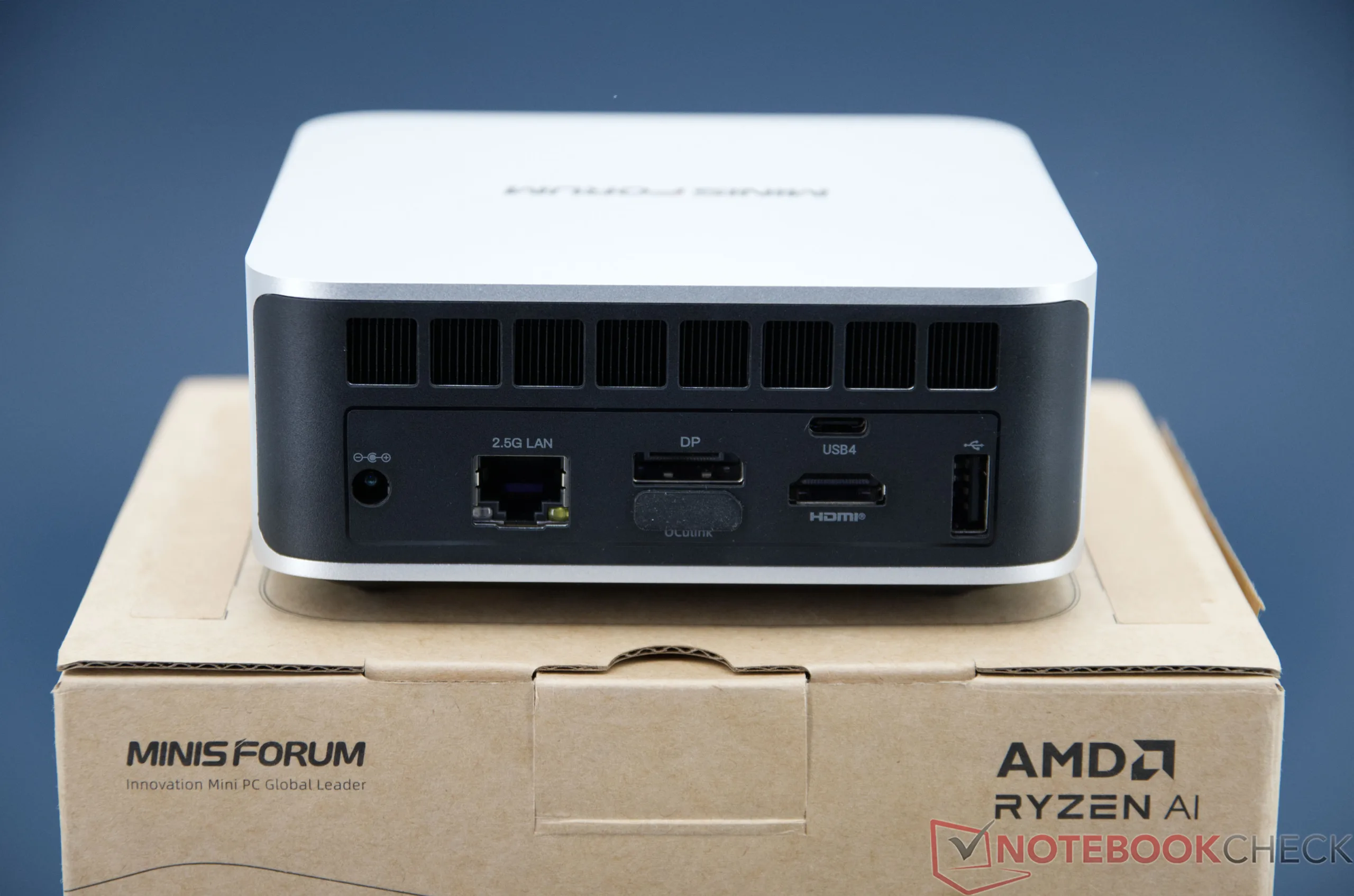Minisforum AI X1 começa de forma econômica: Análise do mini PC com